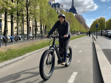 Fat bike sur une piste cyclable